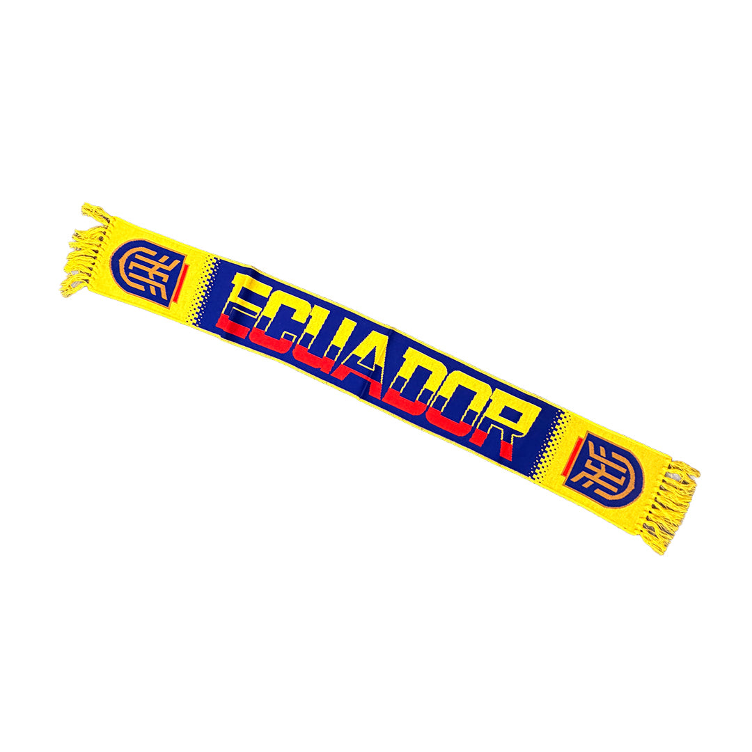Handcrafted Ecuadorian Fan Scarf: A Piece of Our Heritage