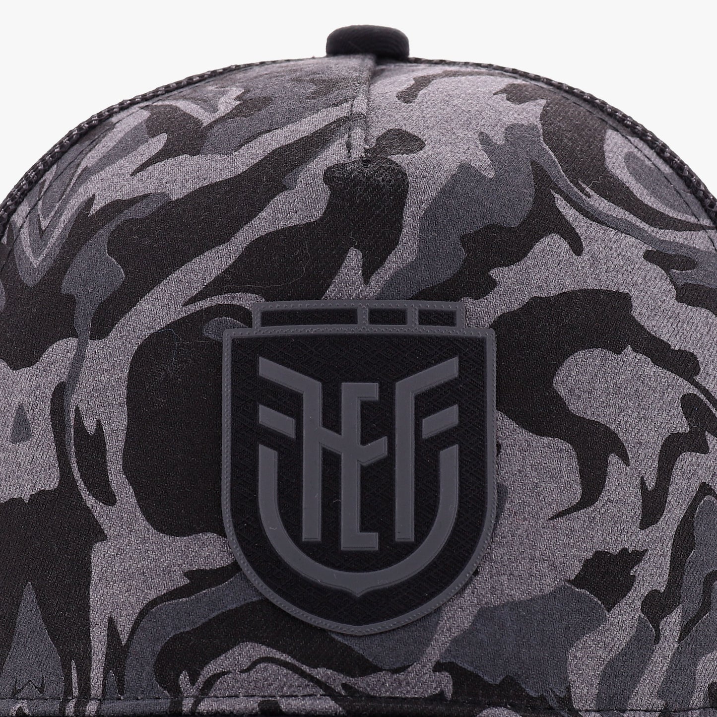 Gorra Trucker Oficial de la Selección de Ecuador "Camuflaje Urbano" – Gris y Negro