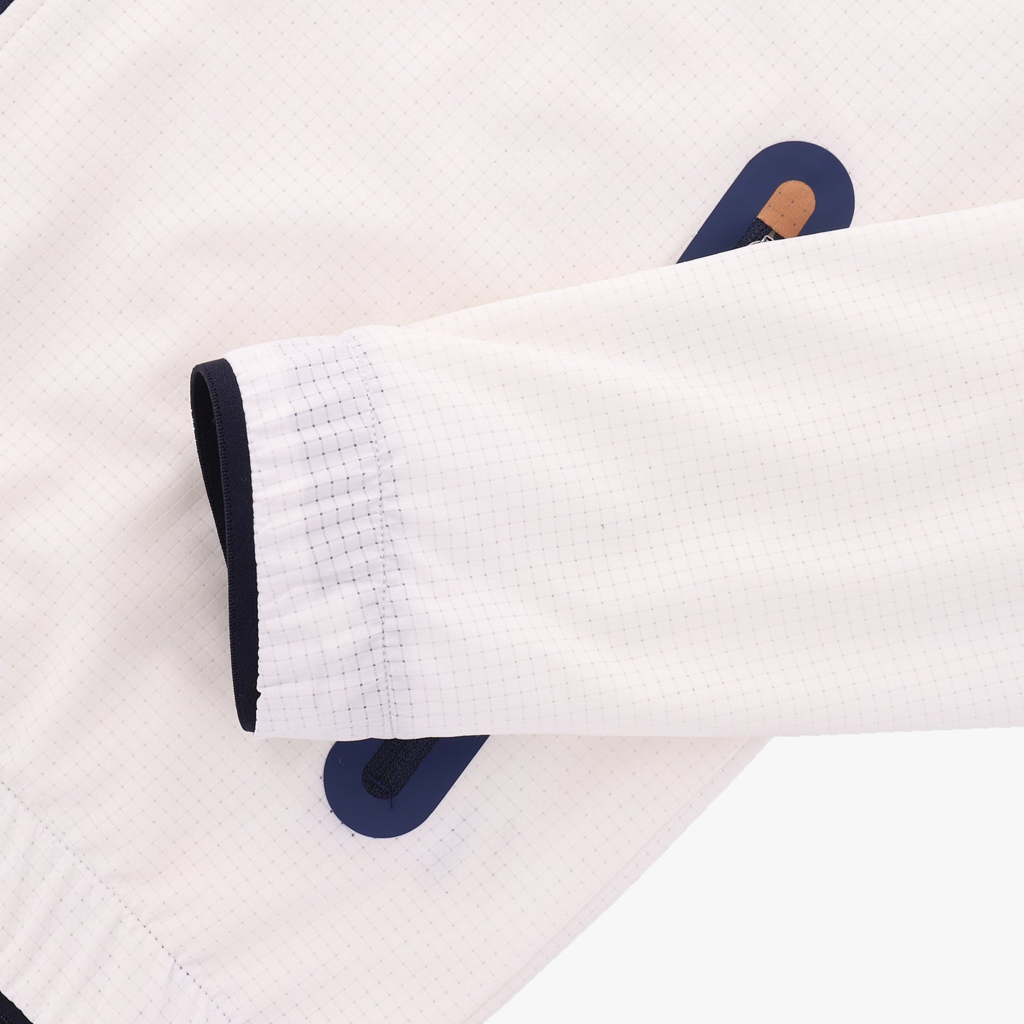 Official Ecuador 2026 World Cup Men's Track Jacket - Marathon Sports White National Team Gear